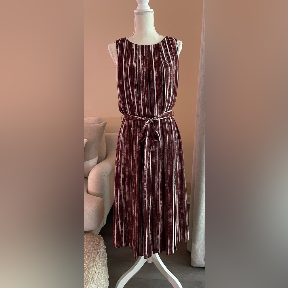 Banana Republic pleated midi dress, size 2